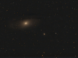 M31, M32 - Галактика Андромеда и ее спутник